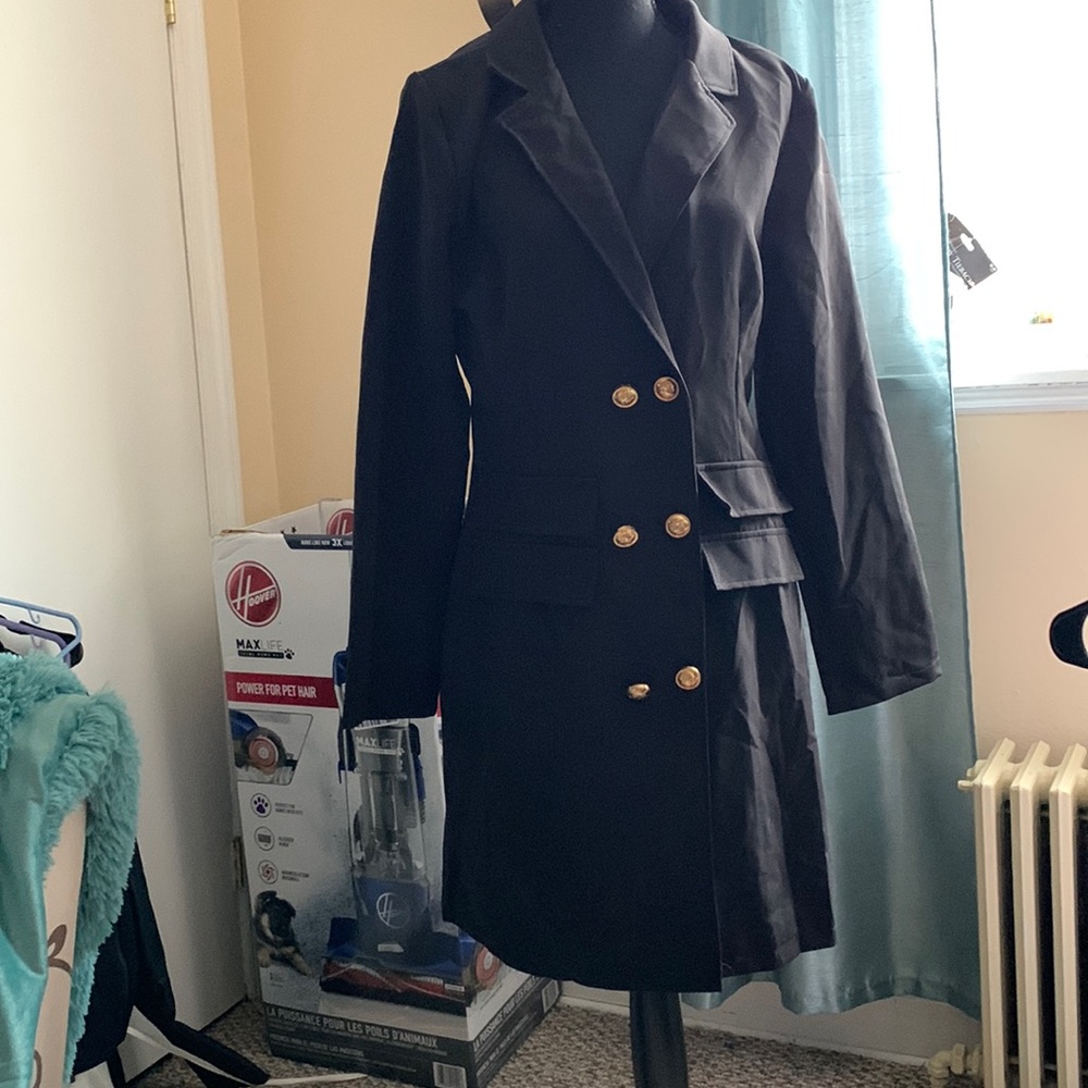 Blazer button down can be worn as a mini dress